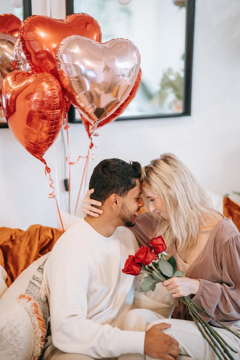 5 Zodiacs Who Actually Want To Date A Homebody