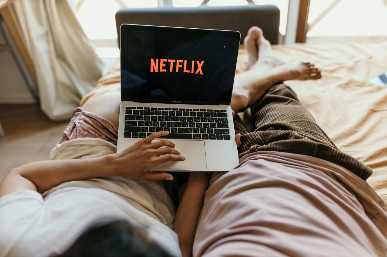20 Criminally Underrated TV Series You Need To Watch