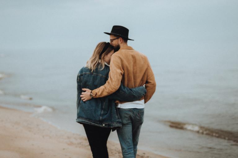 7 Signs Your Heart Is Begging You To Leave Them