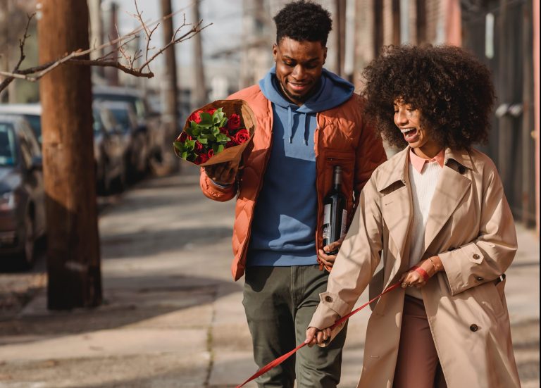 Stay Single Until You Find A Man With These 35 Green Flags