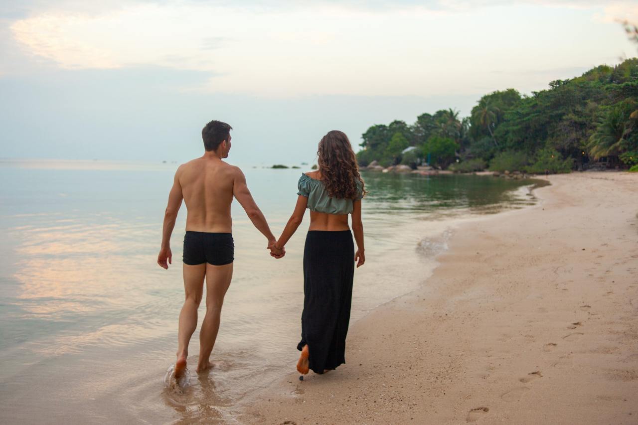 16 Men Share How Important Intimacy REALLY Is In Relationships