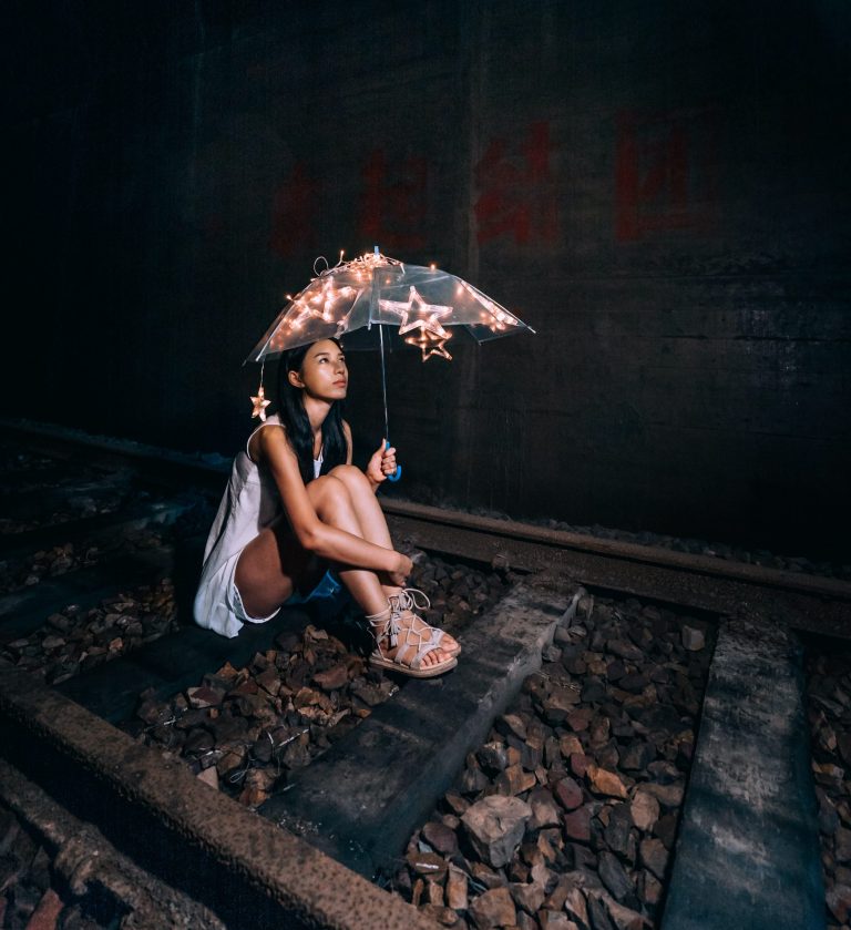 If You’re Feeling Down, Here Are 11 Tricks To Motivate Yourself