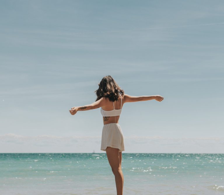 11 Red Flags He Wants You For One Night, Not Forever