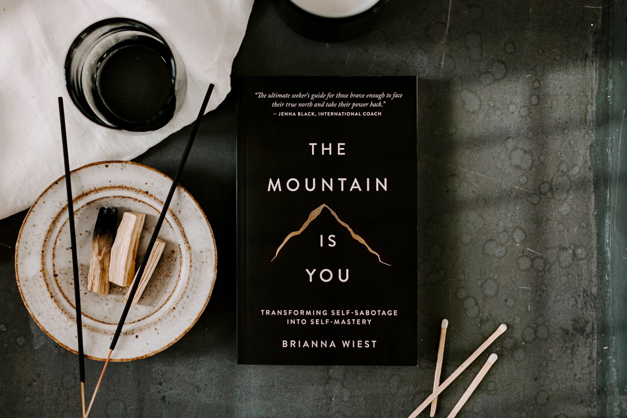 The Mountain is You Summary: Discovering the Power Within