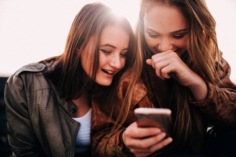 3 Zodiacs Who Aren’t Afraid To Slide Into Their Crush’s DMs
