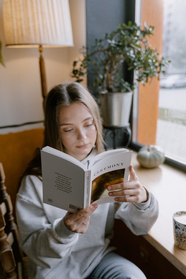 Girl Reading