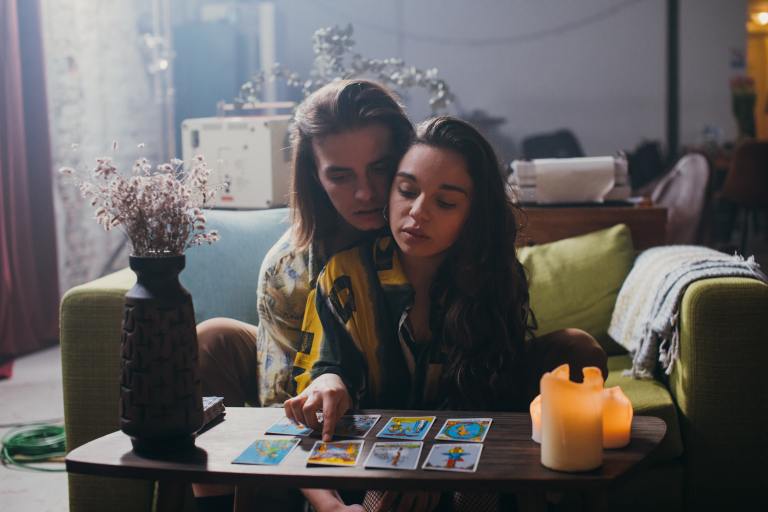 A Tarot Reader Forecasts Each Zodiac Sign’s Love Prospects Until 7/31