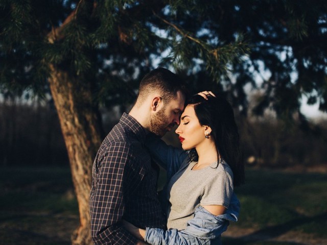 3 Zodiac Signs Who Keep Falling For Men Who Can't Stay Loyal