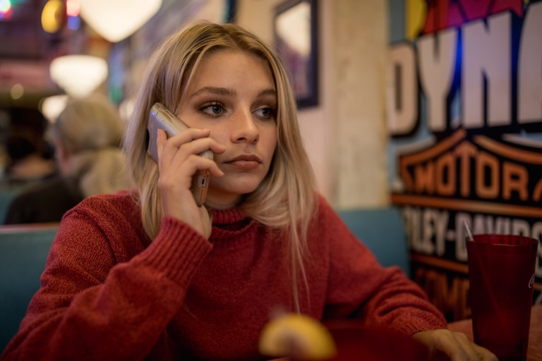 6 Concrete Signs You’re More Likely To Settle For A Bare Minimum Love