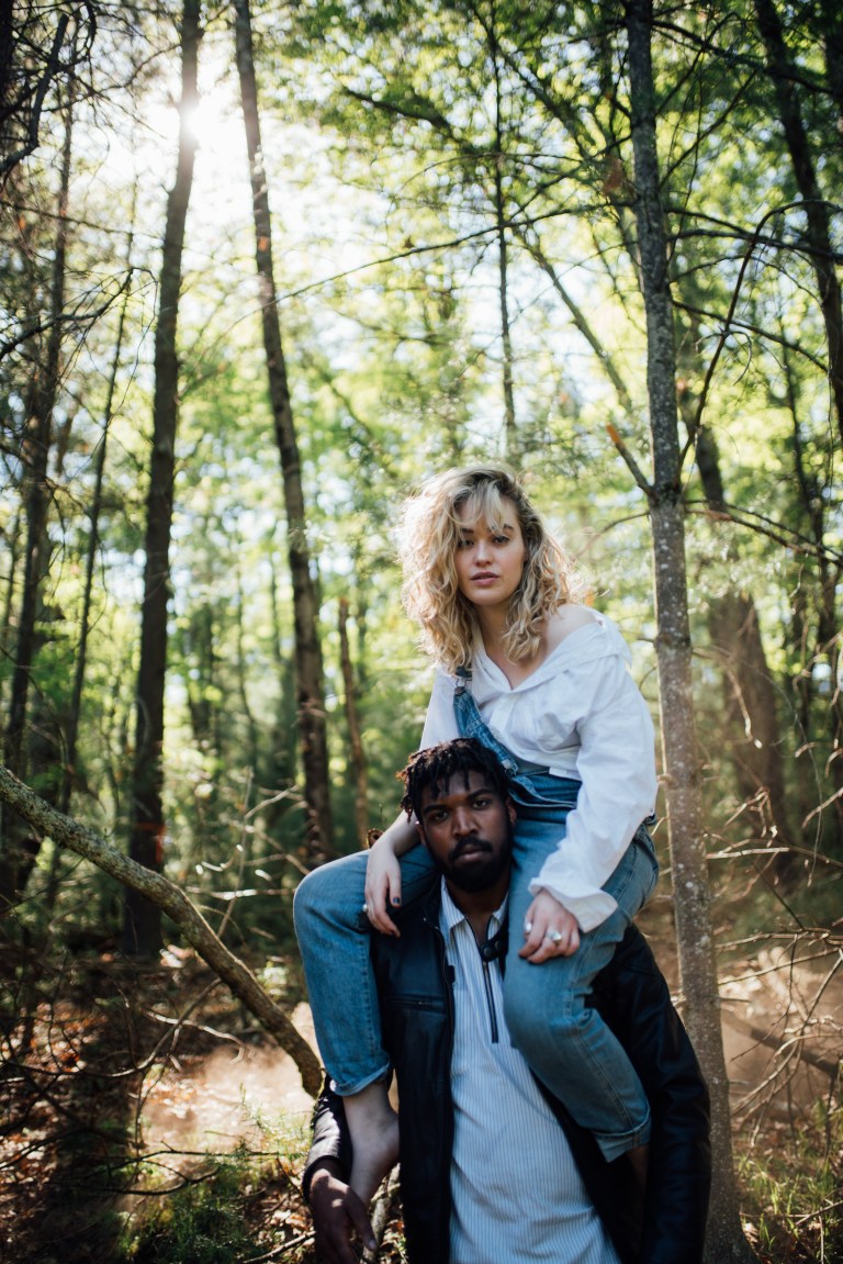 There’s A New Dating Trend Called ‘Ghostlighting’ (And It’s Manipulative AF)