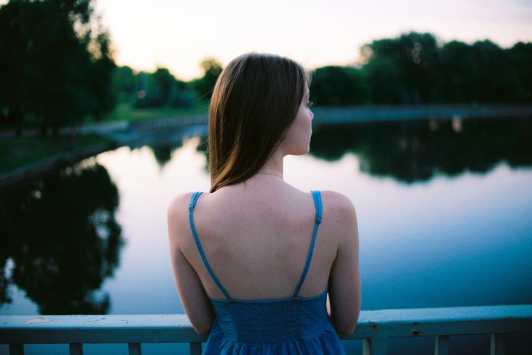 16 Signs Someone Was Raised By A Narcissistic Or Neglectful Parent