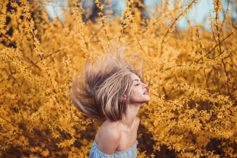 6 Zodiac Signs With The Most Beautiful Energies