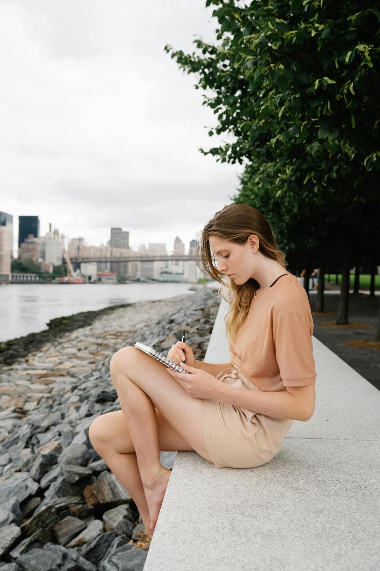 3 Zodiacs Who Can Manifest Magic By Journaling