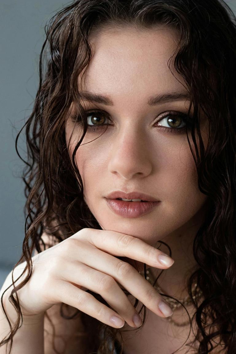 4 Zodiacs That Get Back Into Dating Too Fast