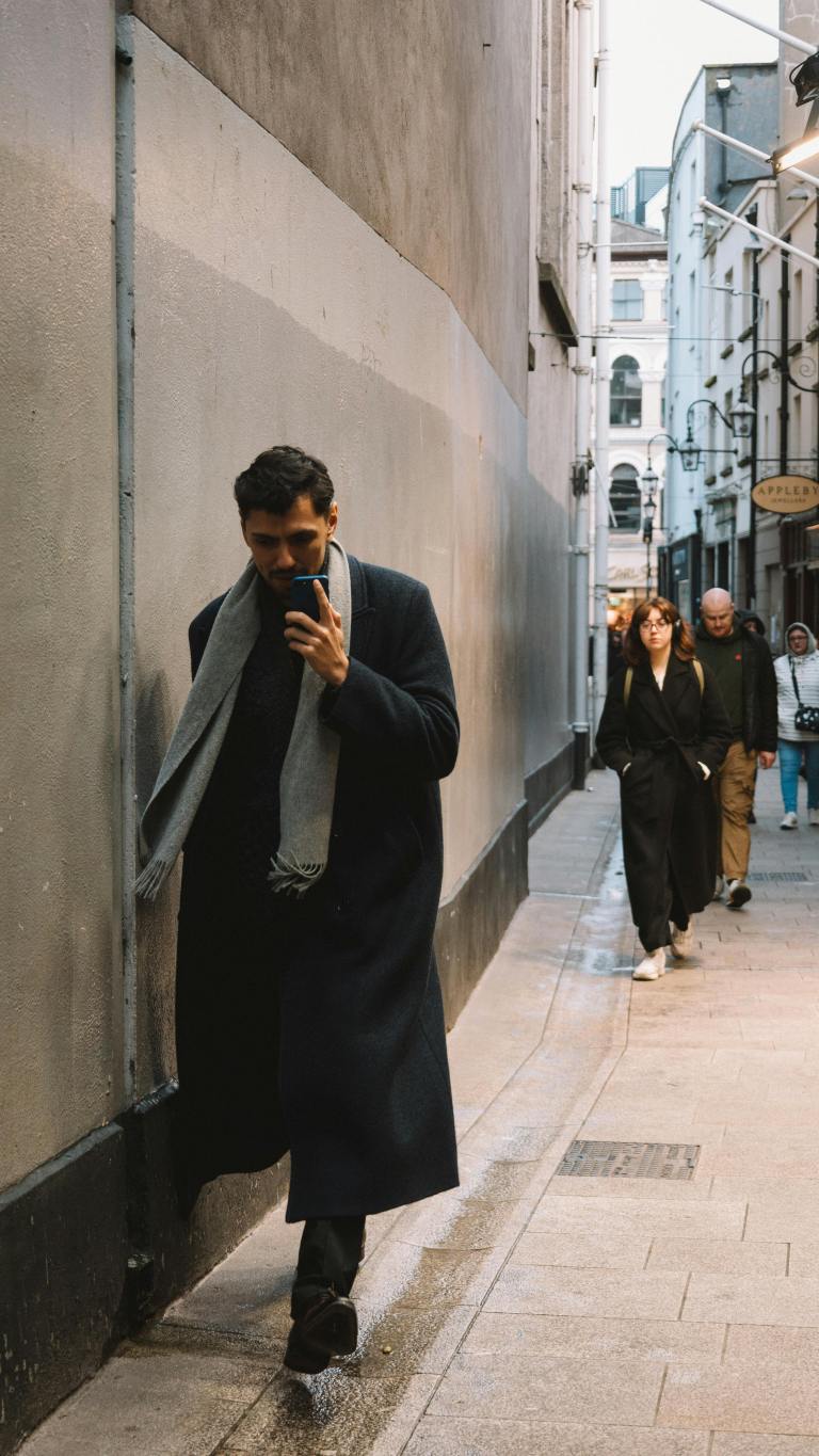 6 Zodiacs That Struggle To Stay Faithful