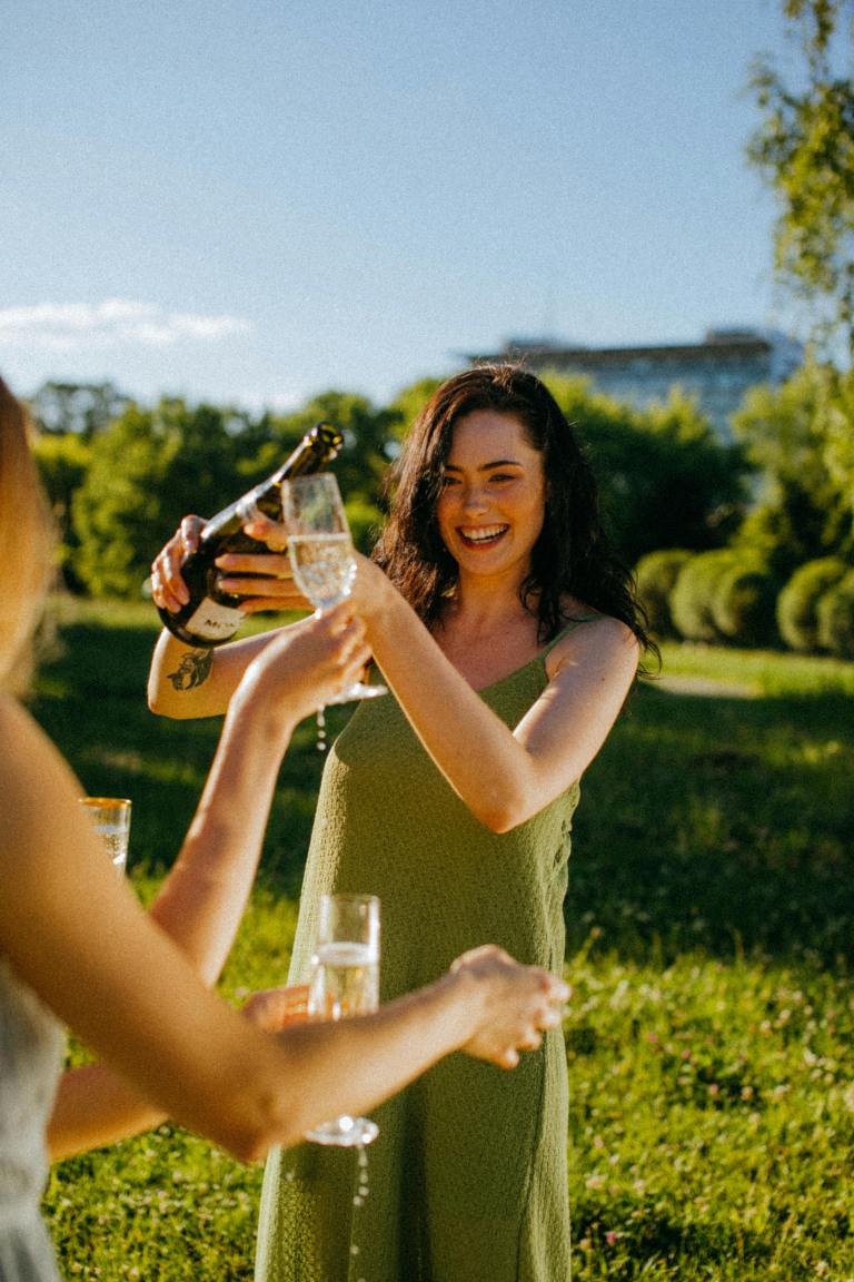9 Reasons Everyone Needs A Libra Friend