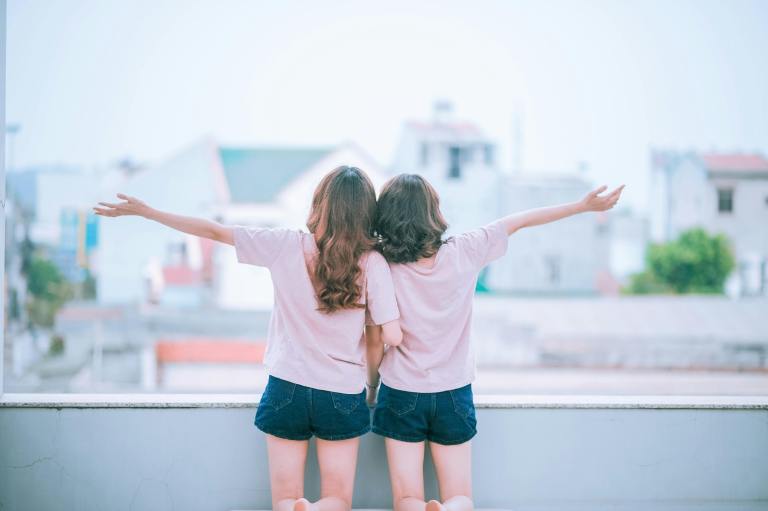 4 Zodiacs Who Will Meet A Kindred Spirit This Month