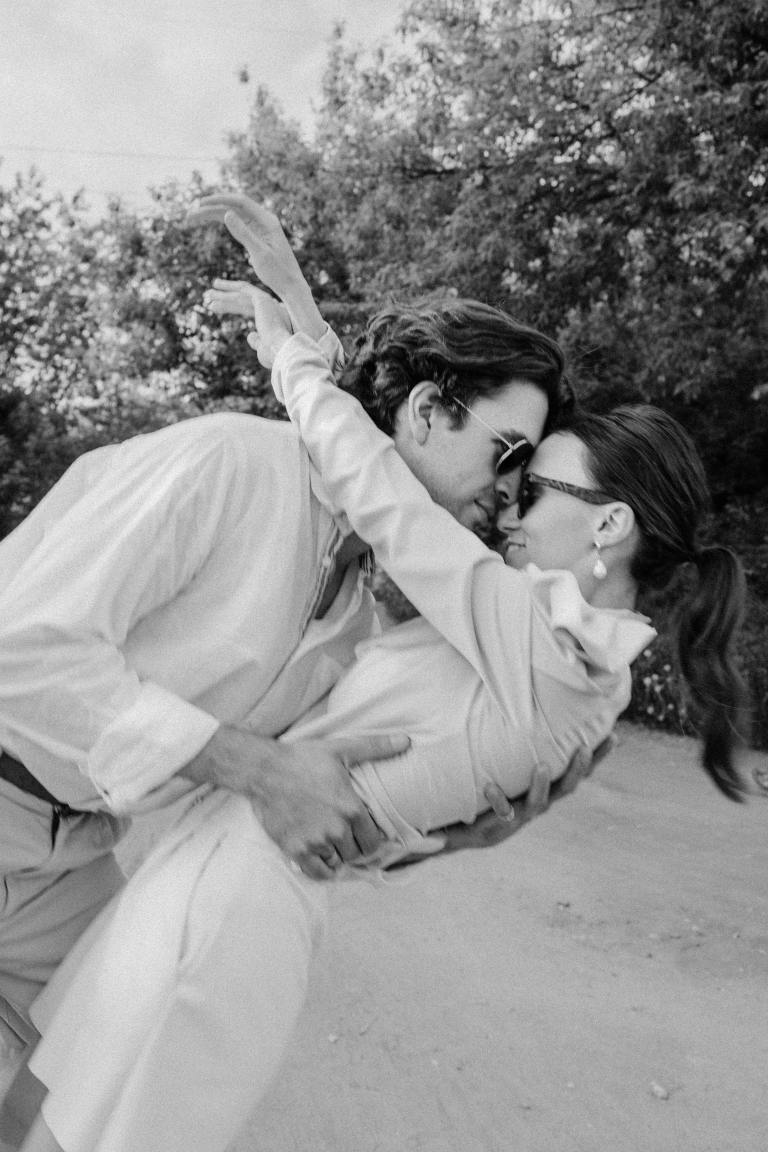 3 Zodiacs Who Need Intellectual Intimacy In Relationships