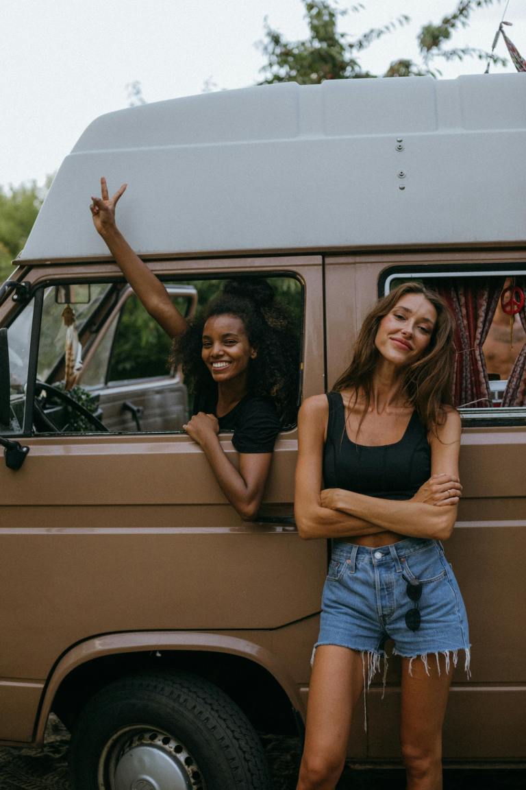 Top 4 Zodiac Signs To Take A Roadtrip With