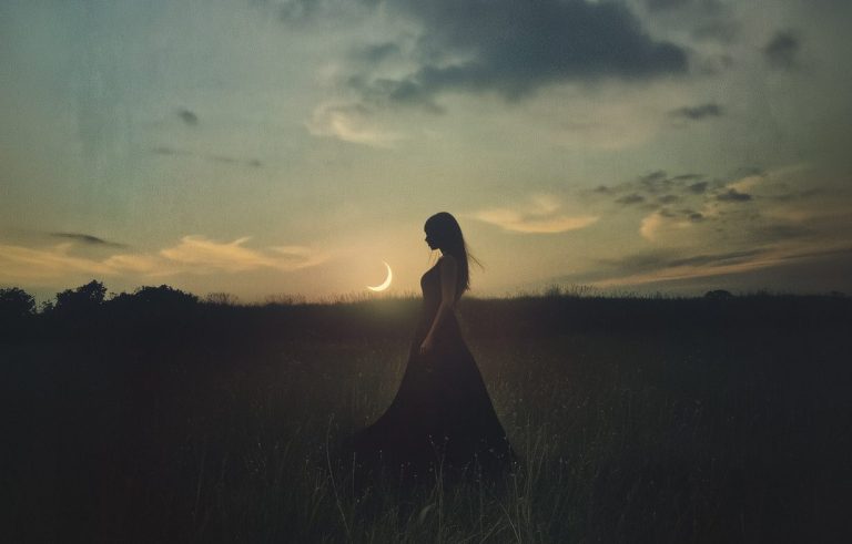 3 Zodiacs Rejuvenated By May’s New Moon Magic (5/26)