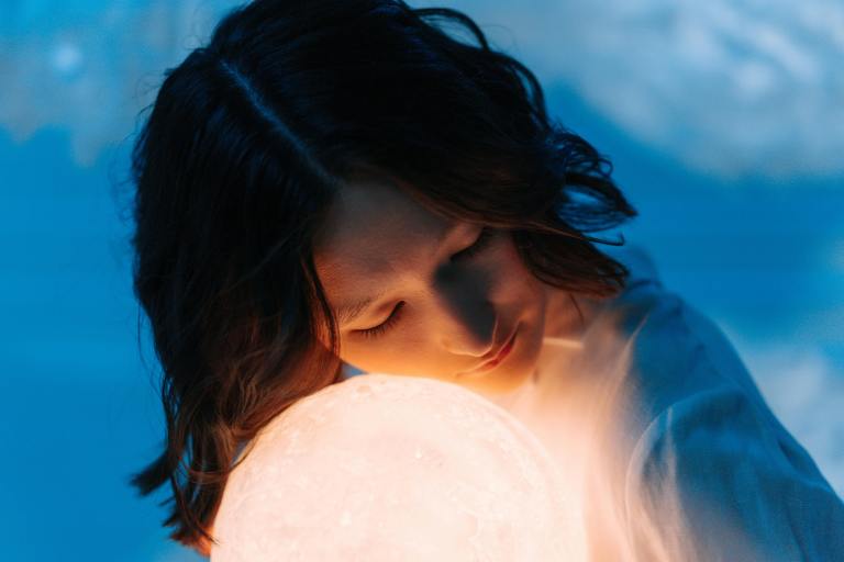 4 Zodiacs Experiencing Major Changes During This Week’s Full Moon Lunar Eclipse In Pisces