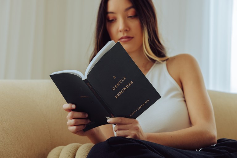 3 Zodiac Signs With The Most Poetic Hearts