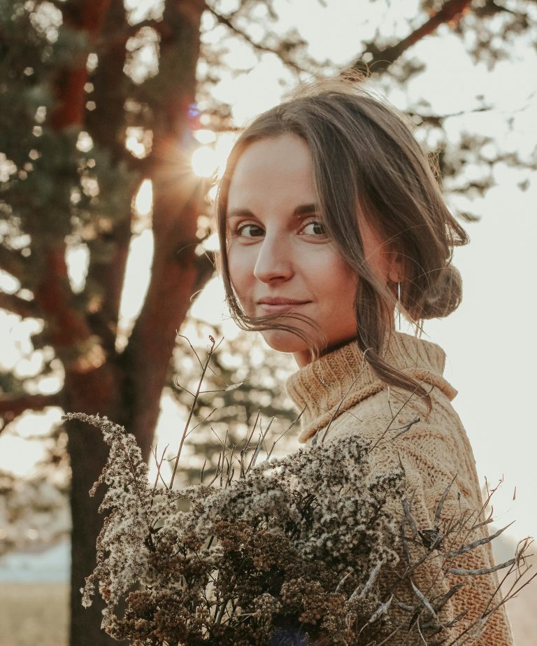 4 Zodiac Signs Who Will Overcome Heartbreak This Autumn