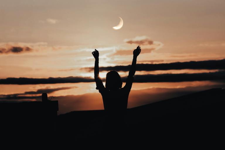 The New Moon Intention You Should Set For A Happy 2025, Based On Your Zodiac + Tarot (12/30)