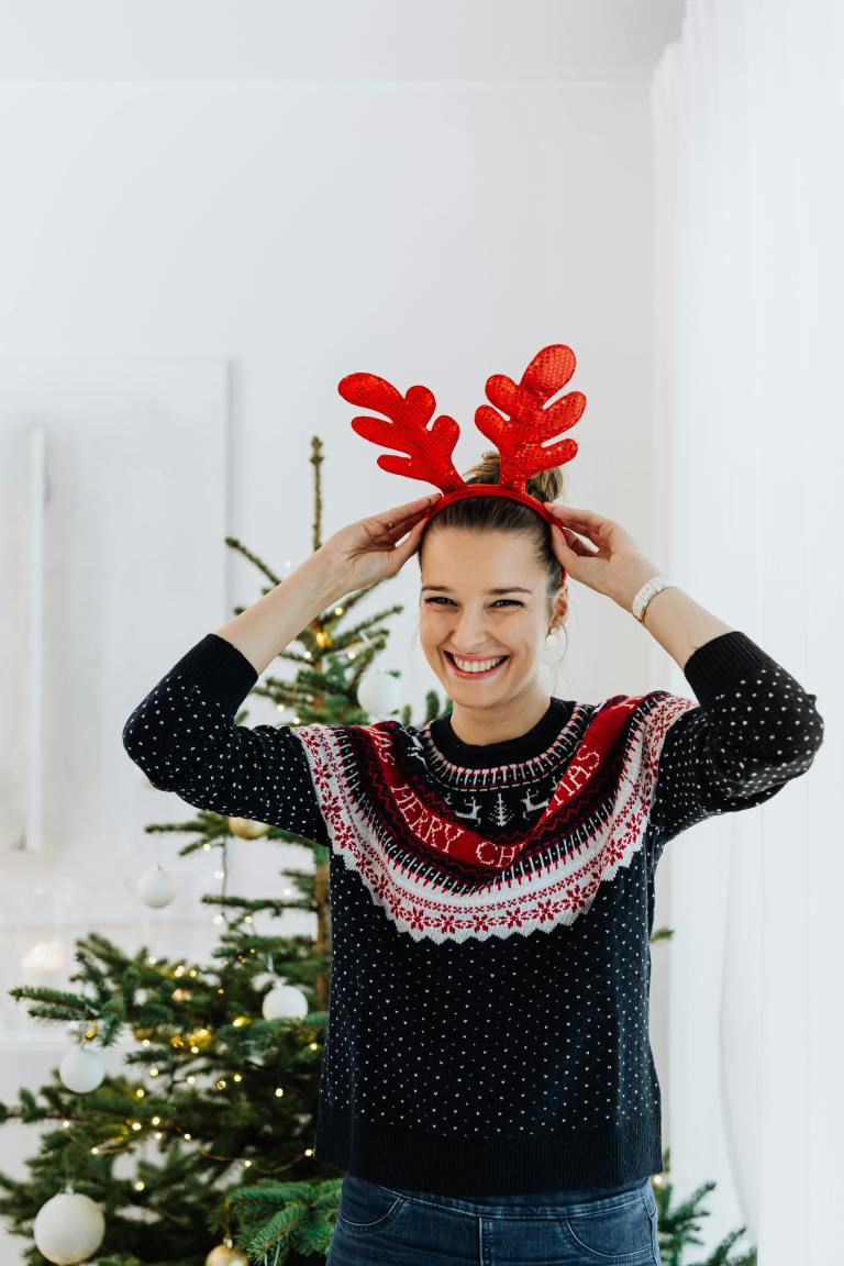 4 Zodiacs Who Utterly Adore The Holidays