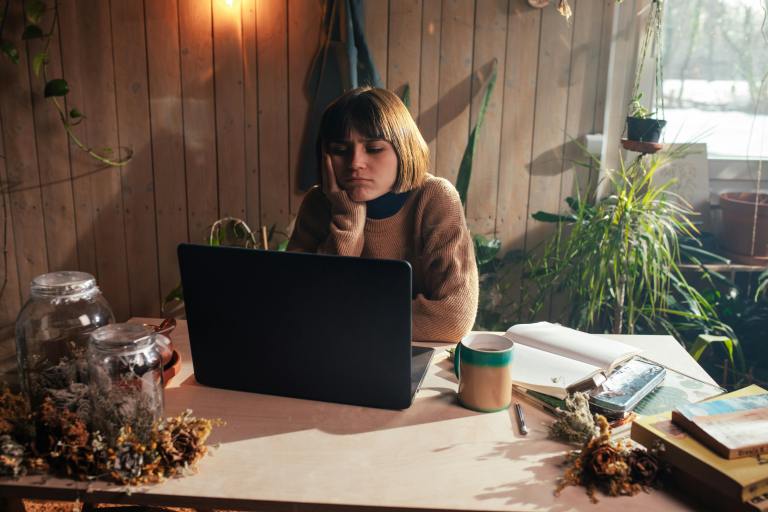 4 Zodiacs Whose Poor Work Ethic Will Hinder Their Success In 2025