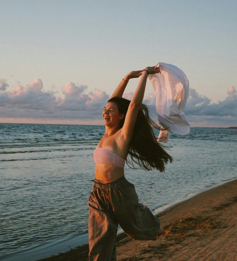 5 Zodiacs Who Effortlessly Dance Through Life