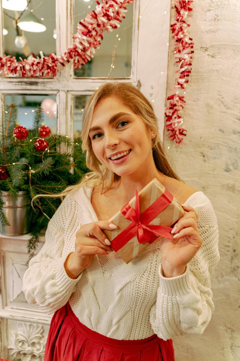 4 Zodiacs Who Secretly Hate Receiving Gifts