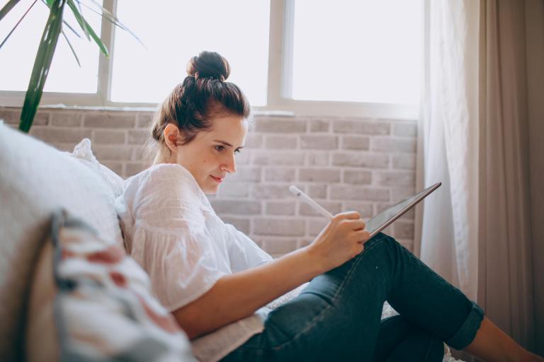 These Tarot Cards Will Boost Your Productivity During Capricorn Season