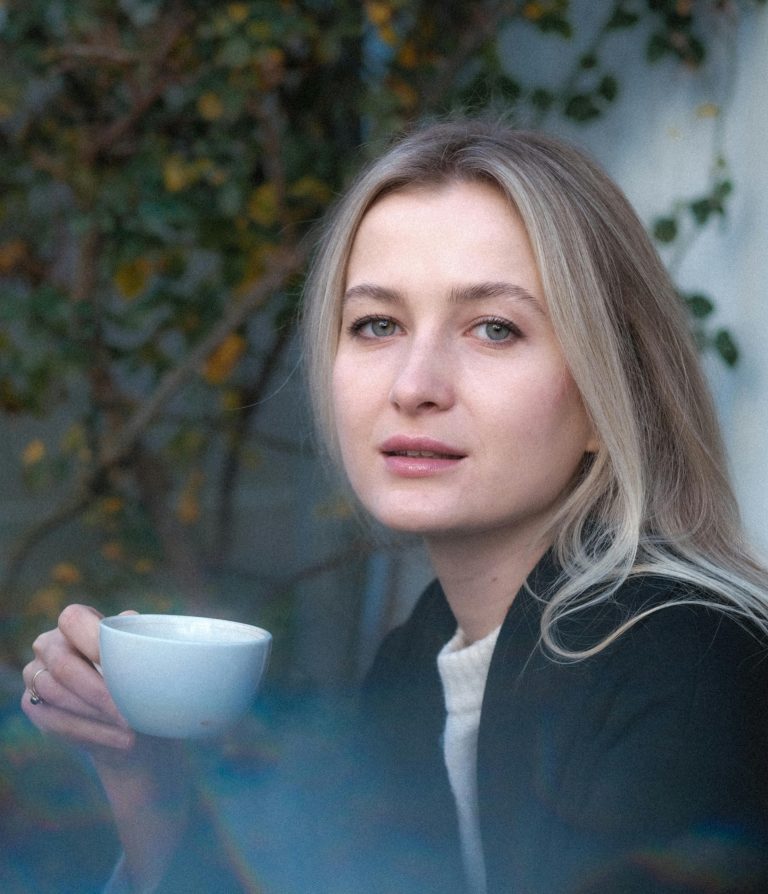 4 Zodiacs Who Are Holding Themselves Back (+ Advice From A Tarot Reader)
