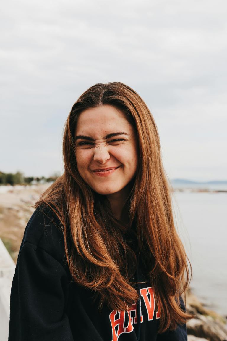 5 Zodiac Signs Seeking A New Direction (+ Advice From A Tarot Reader)