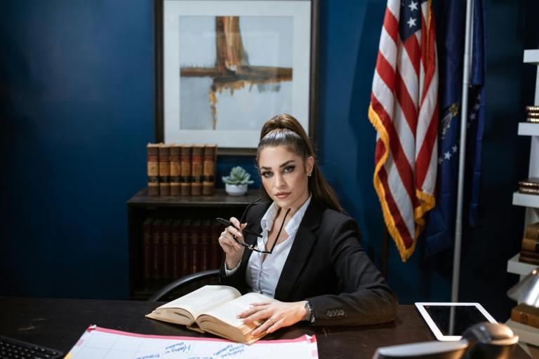 5 Zodiacs Who Would Make Exceptional Lawyers