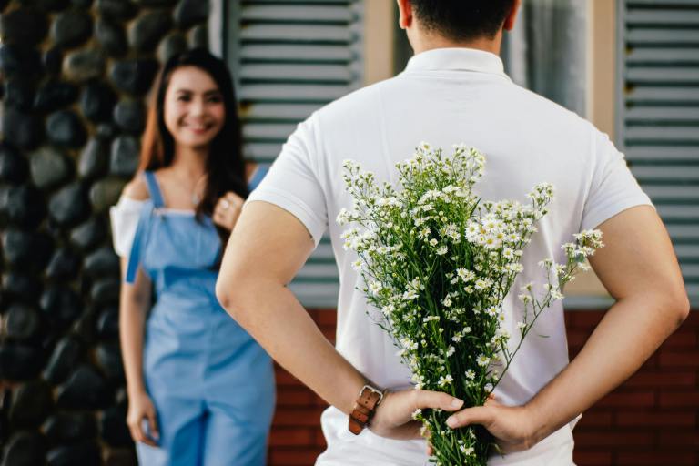 4 Zodiacs Confessing Their Love This Valentine’s Day