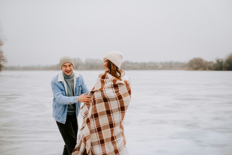 6 Zodiac Pairs Having An Extra Special Valentine’s Day