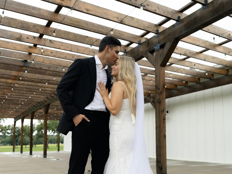 4 Adoring Zodiacs Who Treat Their Partners Like Royalty