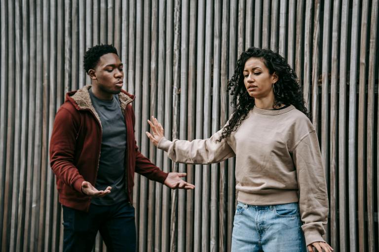 5 Toxic Zodiacs Who Always Come Crawling Back After A Breakup