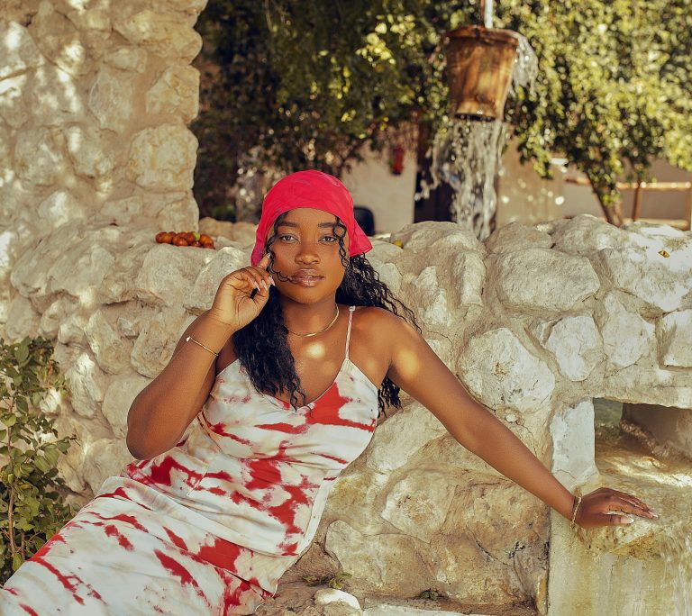 Your 2025 Life Theme, According To An Astrologist + Tarot Reader