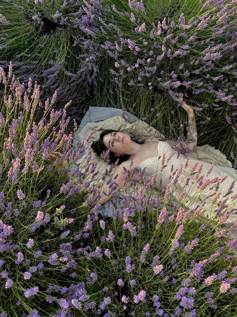 3 Zodiacs Experiencing Profound Healing Under The New Moon In Pisces (2/27)