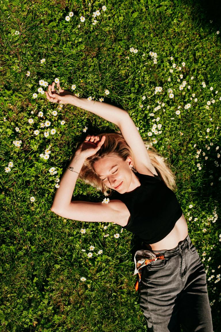 Mini Rituals To Romanticize Your Life, According To Zodiac