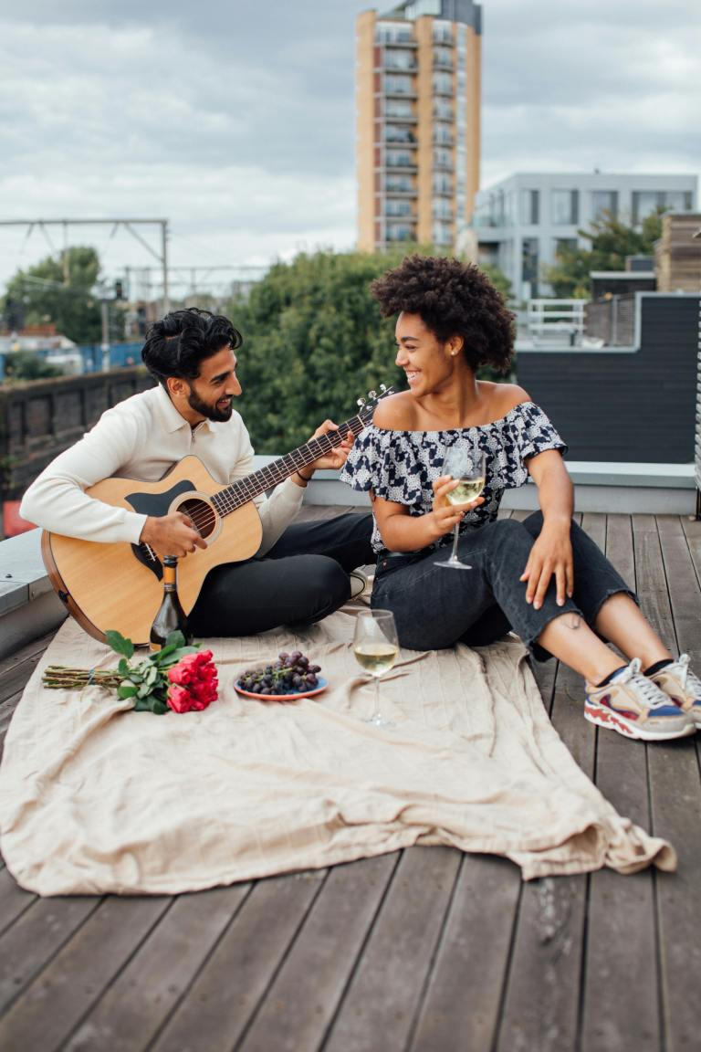 4 Zodiacs Who Will Have The Most Romantic Valentine’s Day