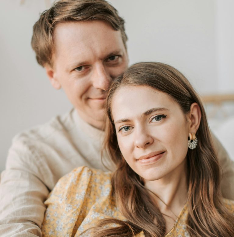 4 Zodiacs Rethinking Their Love Life This Venus Retrograde (3/2-4/13)
