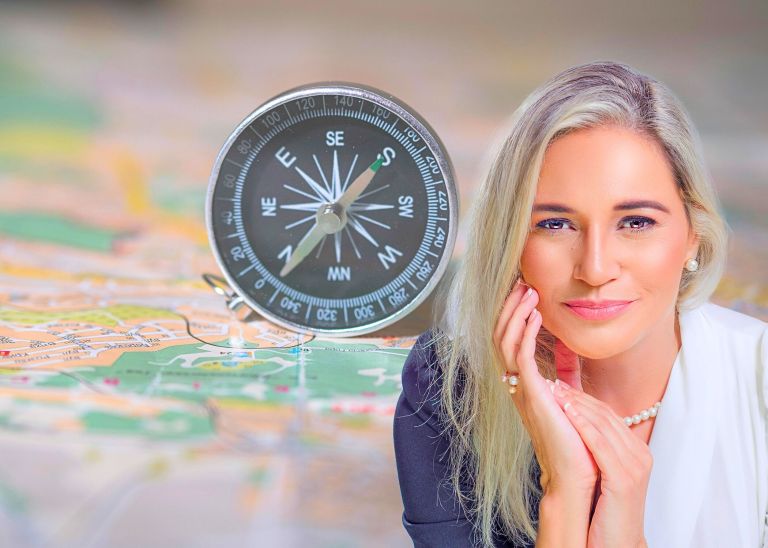 4 Zodiacs With Inner Compasses So Intuitive, They’re Like A Sixth Sense