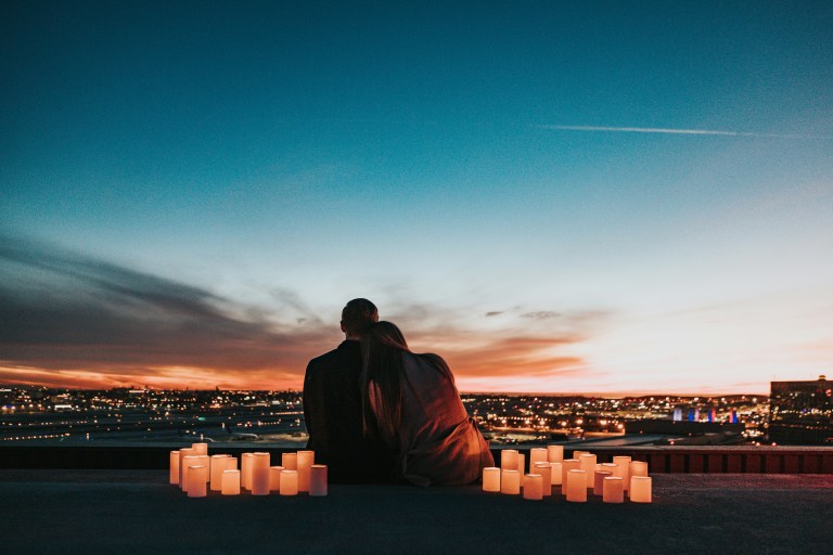4 Zodiac Signs Who Actually Can Thrive In Long-Distance Relationships