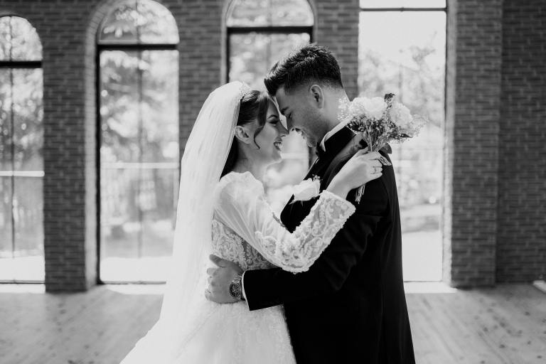 3 Zodiac Duos Who Have A Once-In-A-Lifetime Love