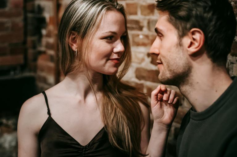 This Is Exactly What Your Crush Thinks About You Right Now (Astrology + Tarot Reading)