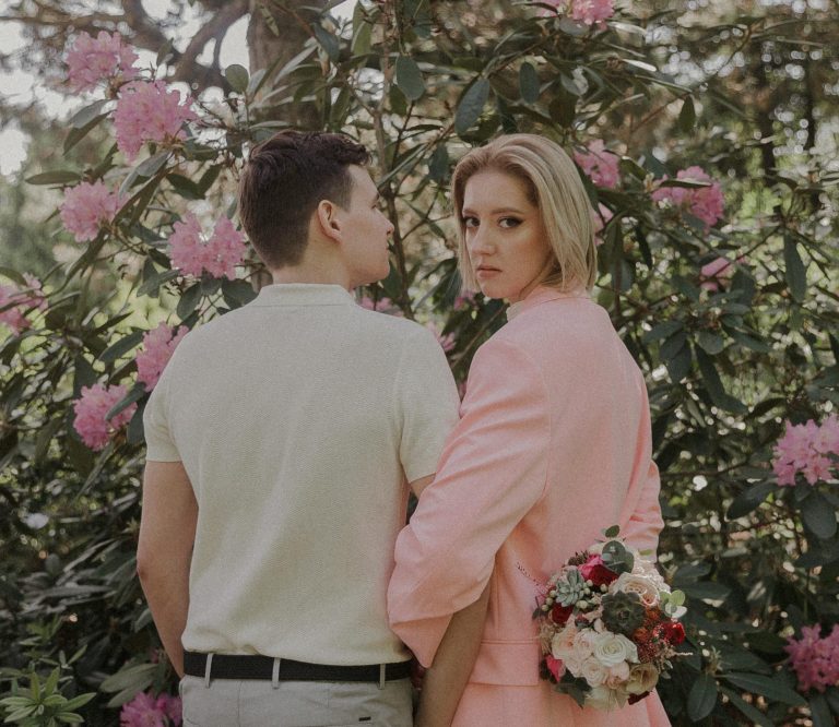 3 Zodiacs Who Can’t Help But Distance Themselves From Person They Love